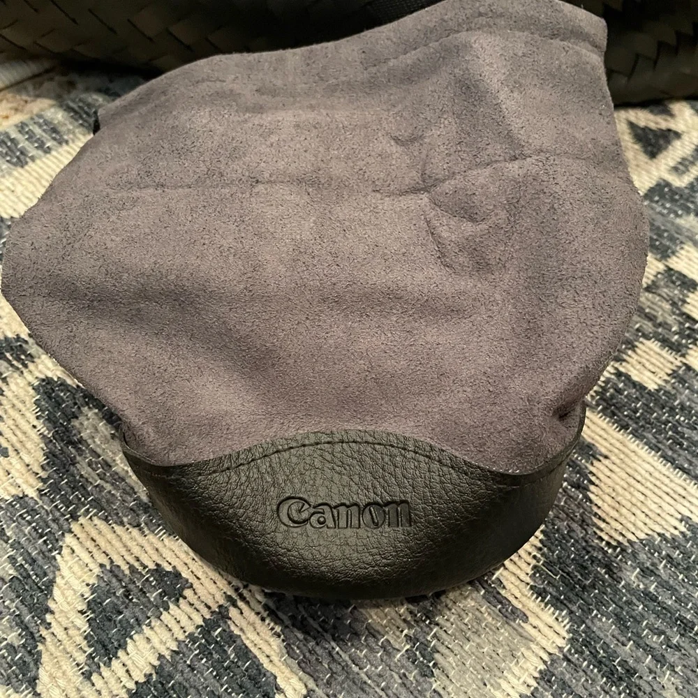 Canon LP1219 Soft Lens Case